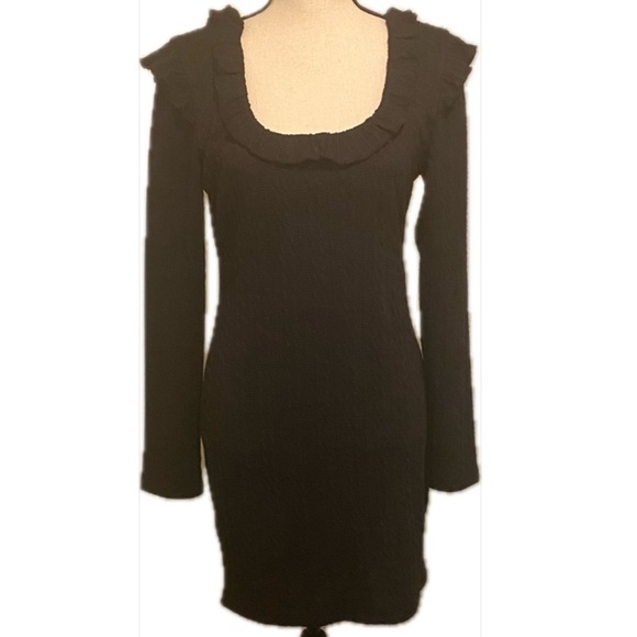 Women's Black Cable knit Midi Sweater Dress Ruffled Collar Textured New Medium - Picture 1 of 16